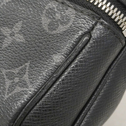 Louis Vuitton Waist Bag Taigarama Outdoor Noir — view 9