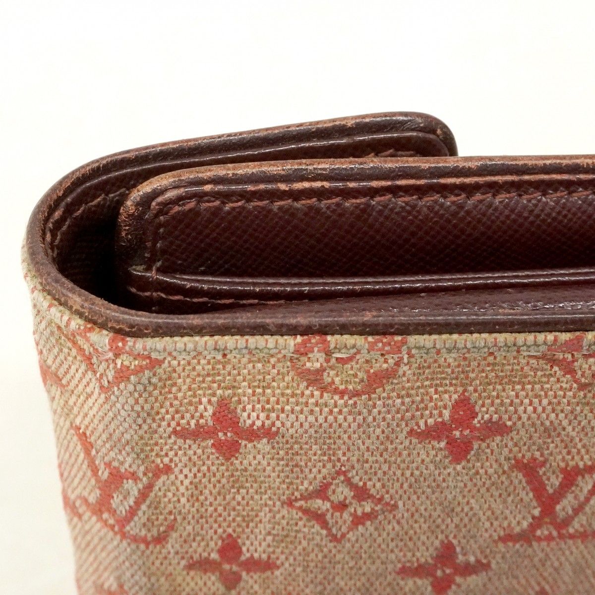 Louis Vuitton Trifold Wallet Monogram Mini Portobiert Cles Cerise — view 6