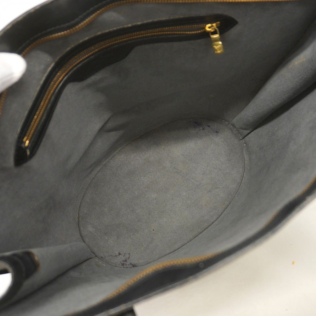 Louis Vuitton Shoulder Bag Epi Saint Jacques Shopping Noir — view 4