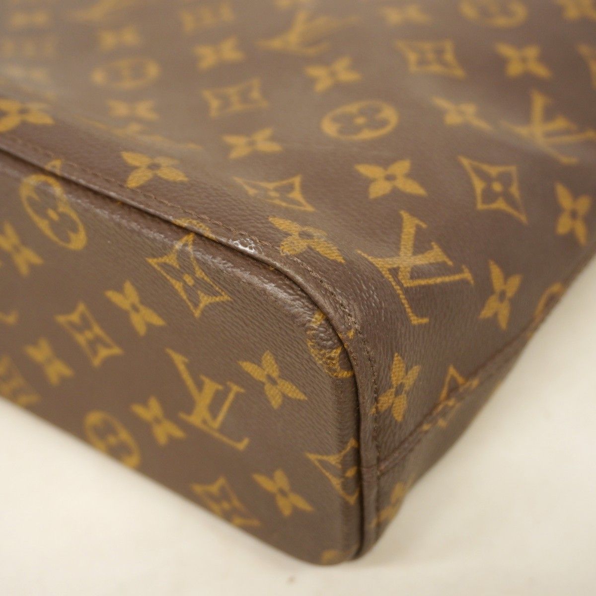 Louis Vuitton Shoulder Bag Monogram Luco Brown — view 6