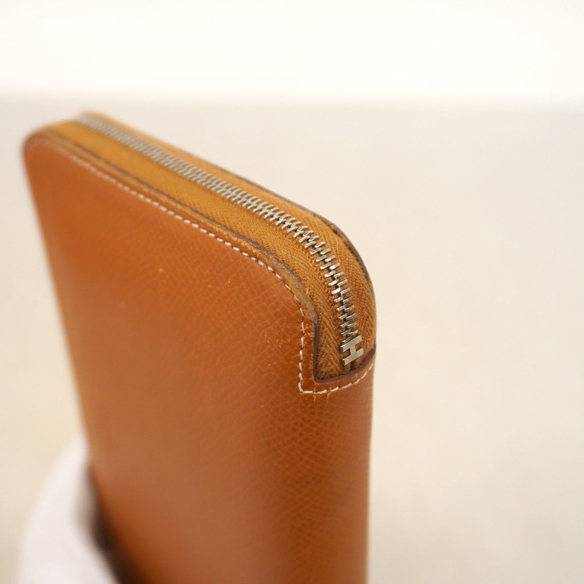 Hermes Wallet Azap Long Silk in Veau Gold Silver — view 7