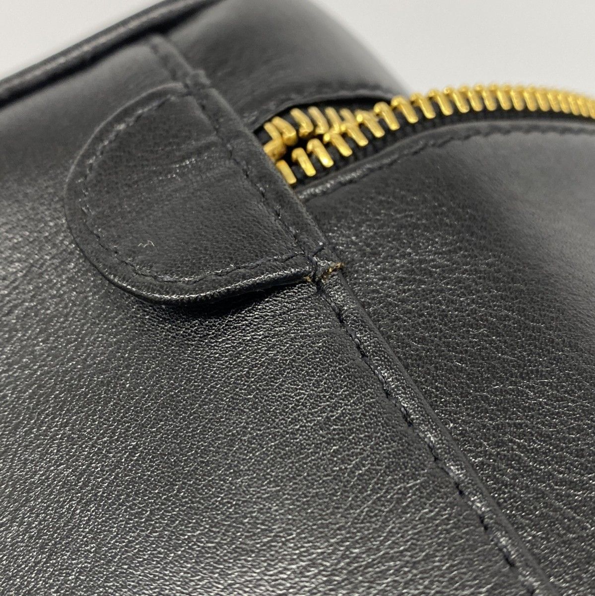 Chanel Vanity Bag Bicolor Lambskin Black Gold — view 7