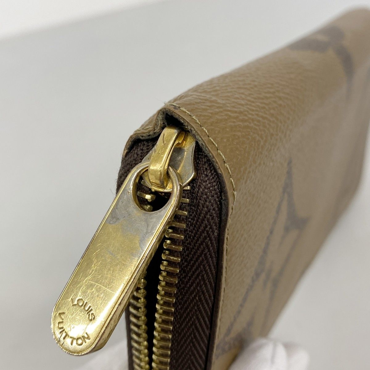 Louis Vuitton Wallet Monogram Giant Reverse Zippy Brown — view 7