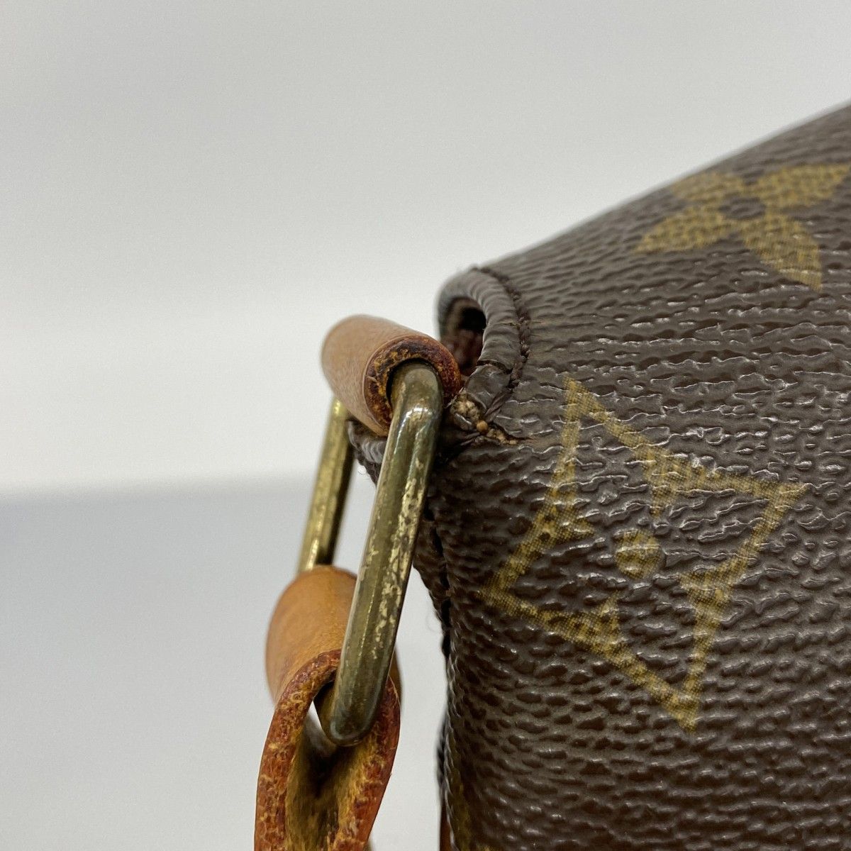 Louis Vuitton Shoulder Bag Monogram Musette Brown — view 8