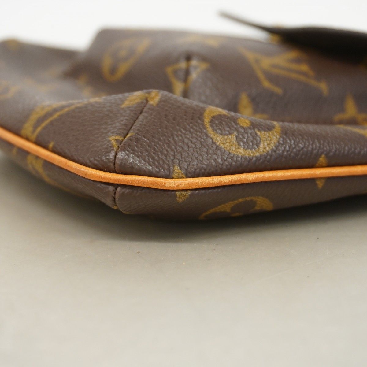 Louis Vuitton Pouch Monogram Partition Brown — view 6