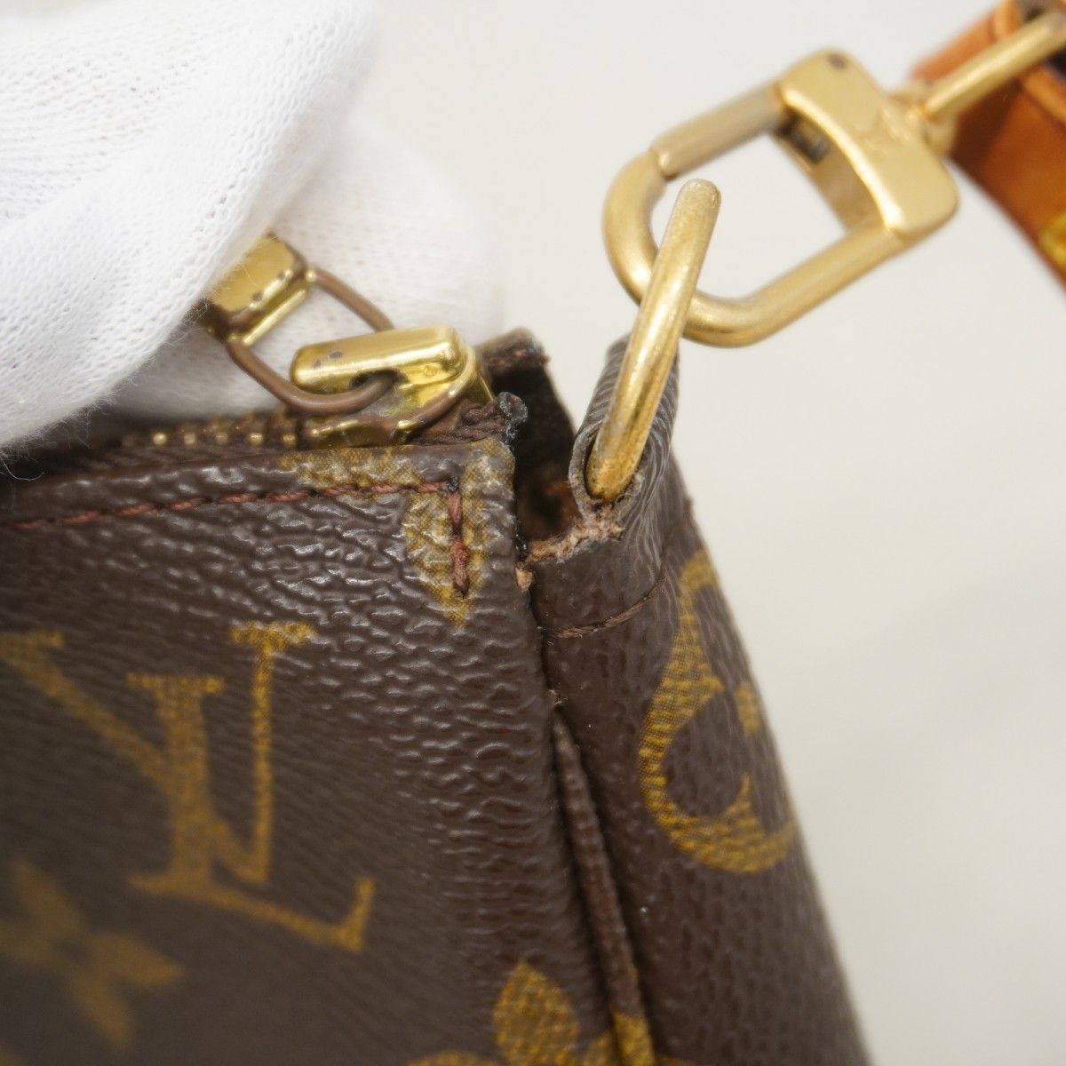 Louis Vuitton Pouch Monogram Pochette Brown — view 7