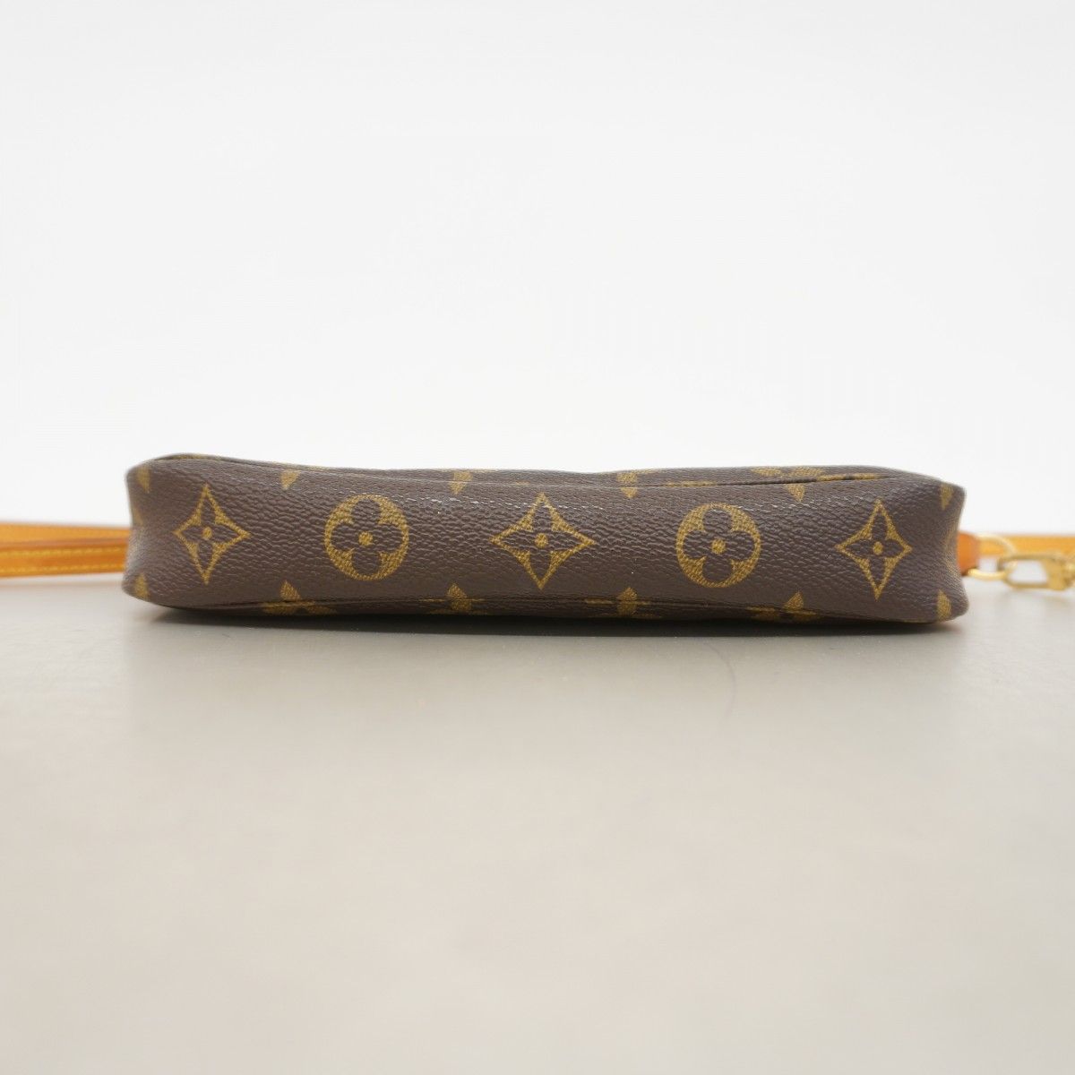 Louis Vuitton Pouch Monogram Pochette Brown — view 3
