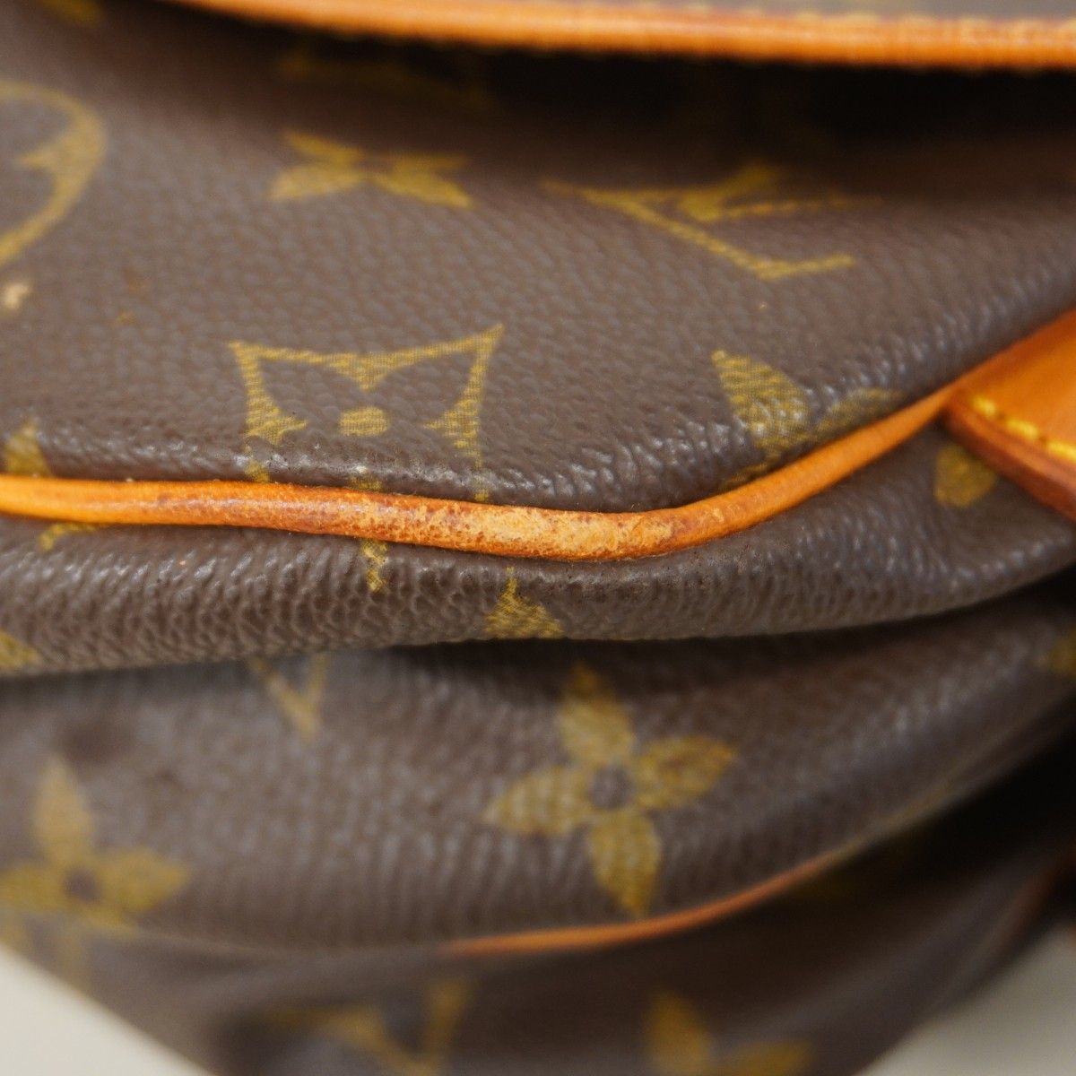 Louis Vuitton Shoulder Bag Monogram Saumur 30 Brown — view 9
