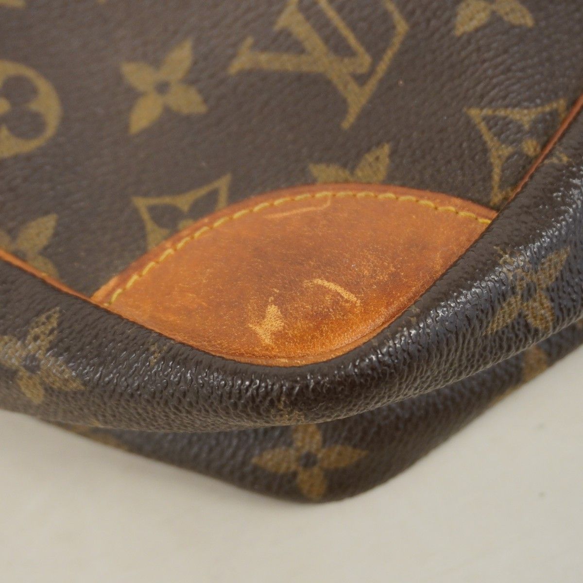 Louis Vuitton Clutch Monogram Compiegne 28 Brown — view 7
