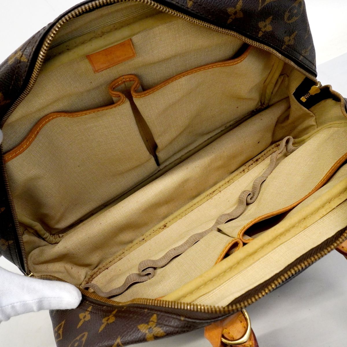 Louis Vuitton Handbag Monogram Deauville Brown — view 4