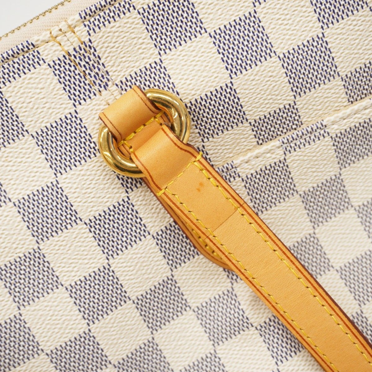 Louis Vuitton Tote Damier Azur Totally PM White — view 6