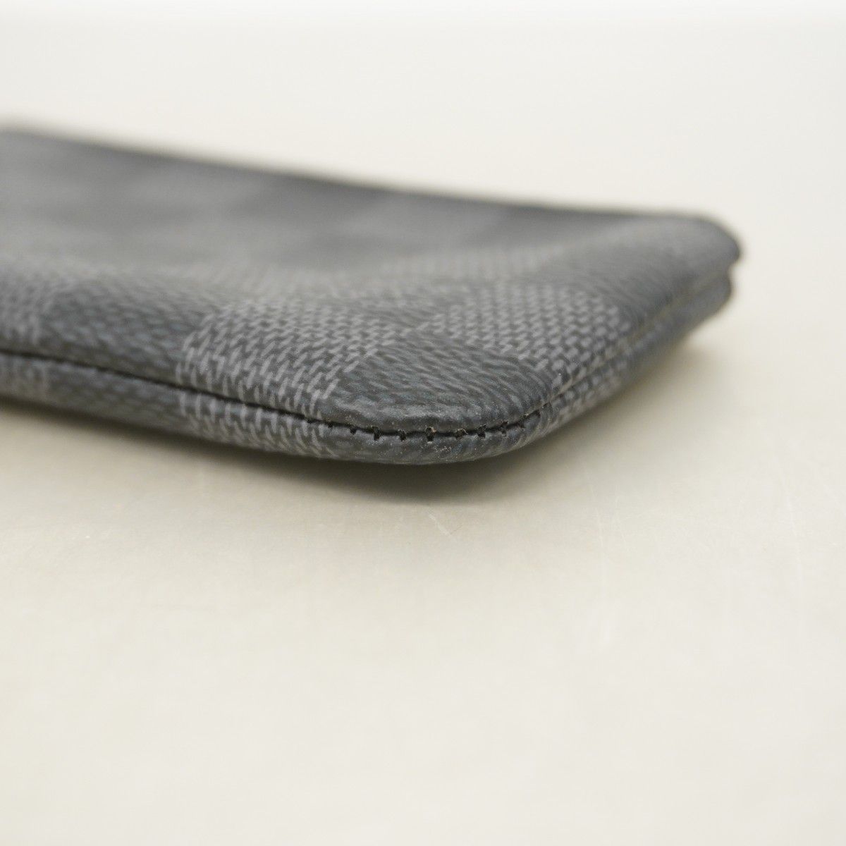 Louis Vuitton Coin Case Damier Graphite Pochette Cles Black — view 5