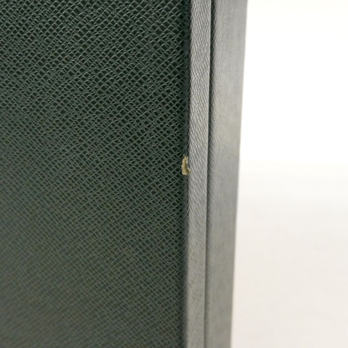 Louis Vuitton Attache Case Taiga Dipolomat 42 Epi Sea Shoulder — view 7