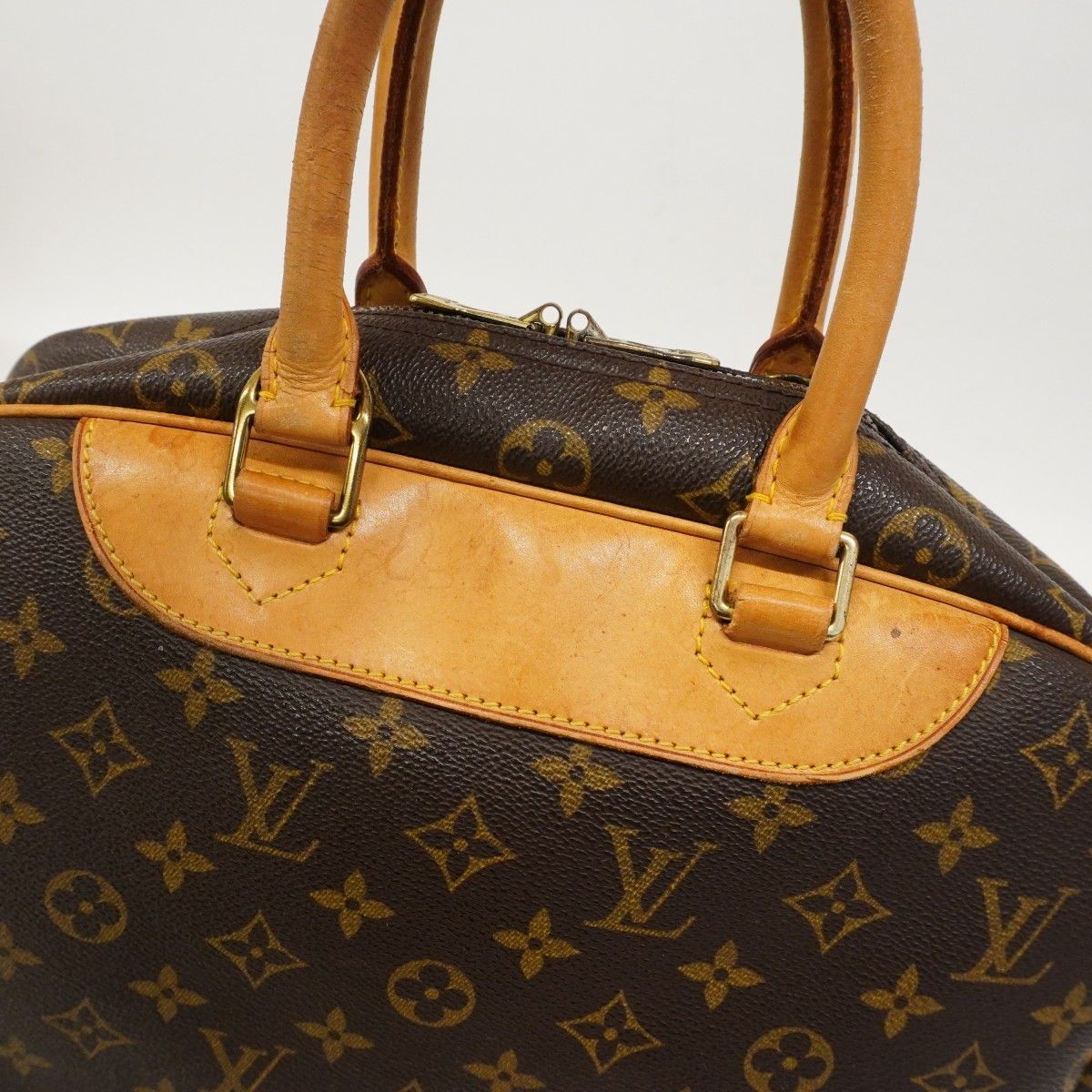 Louis Vuitton Handbag Monogram Deauville Brown — view 9
