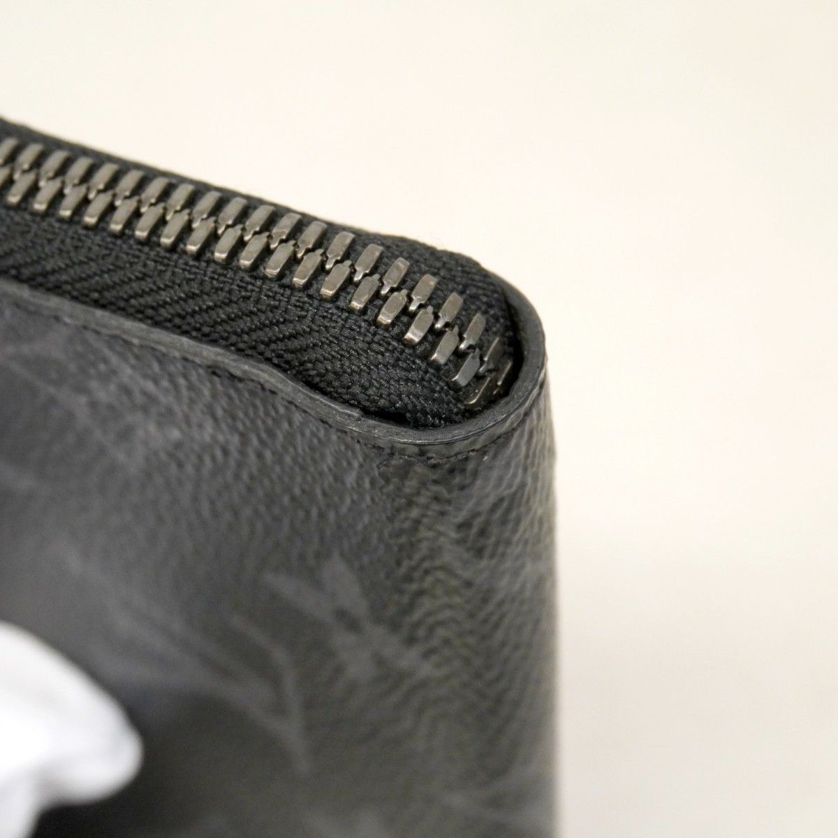 Louis Vuitton Coin Case Monogram Eclipse Porte Moneje le Black — view 7