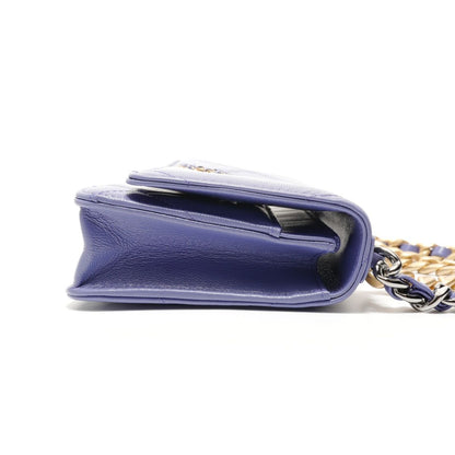 Chanel Shoulder Bag 19 Quilted 2-Way Chain Wallet — view 4