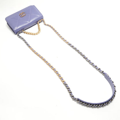 Chanel Shoulder Bag 19 Quilted 2-Way Chain Wallet — view 8