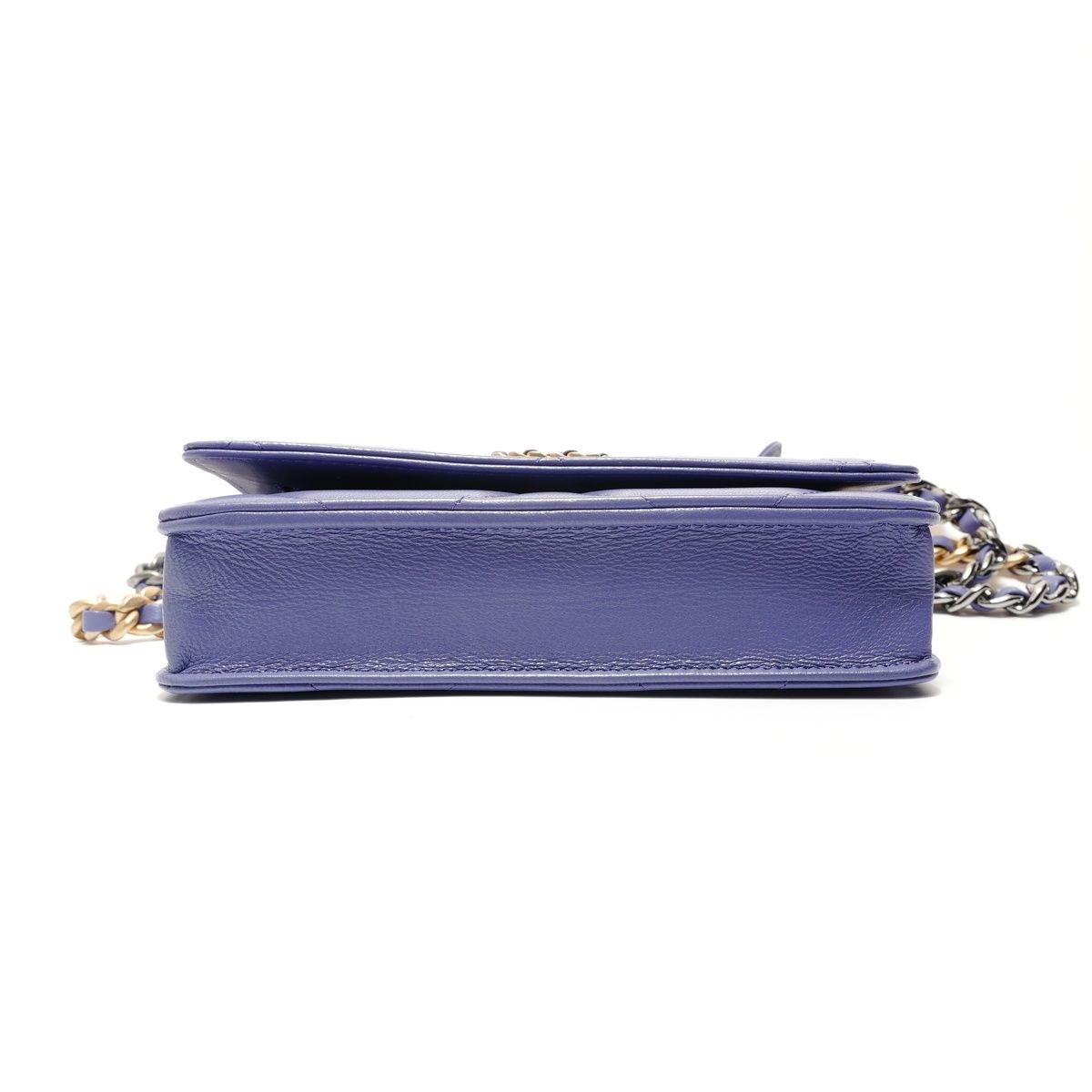 Chanel Shoulder Bag 19 Quilted 2-Way Chain Wallet — view 7