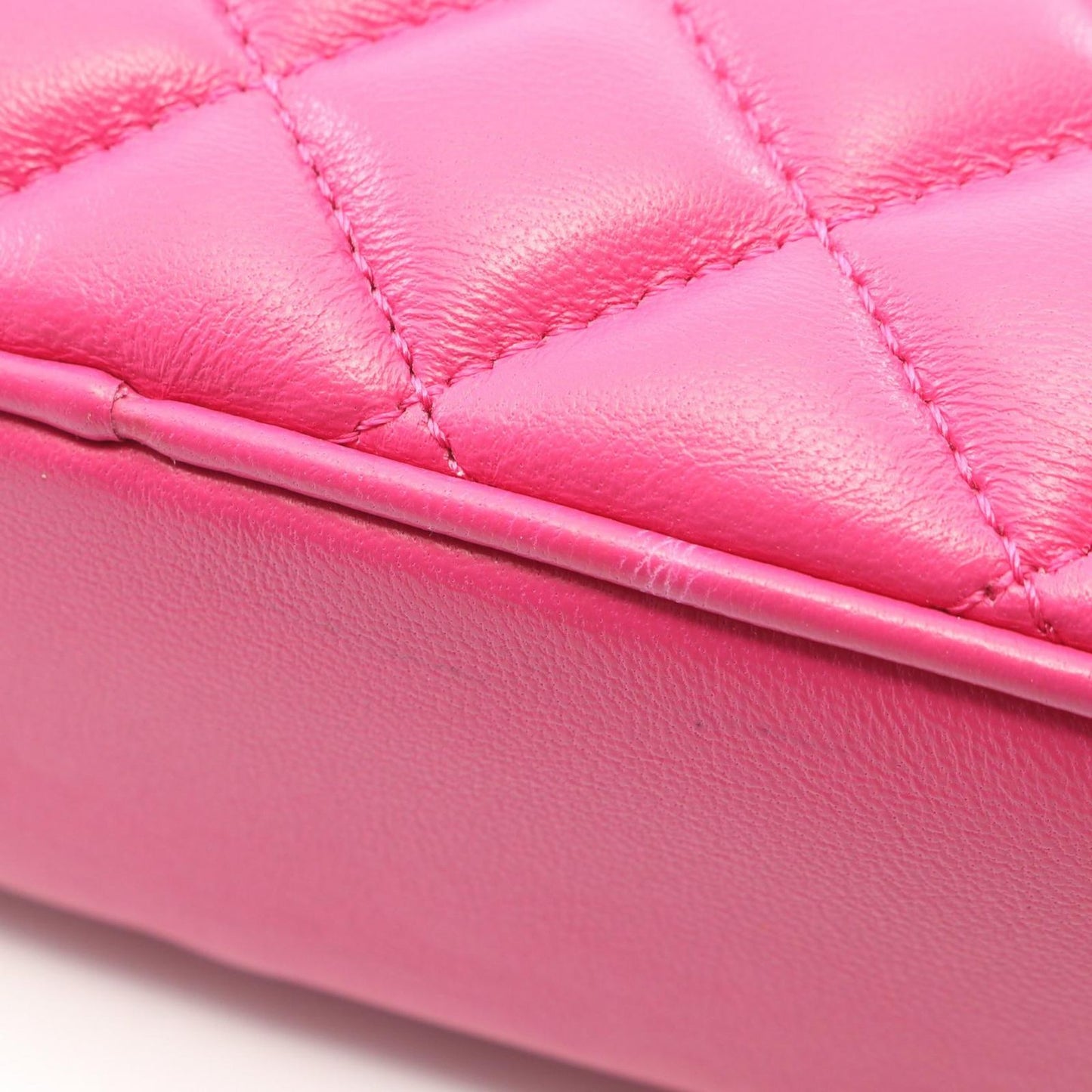 Versace Shoulder Bag Medusa Quilted Magenta Leather Mini — view 5