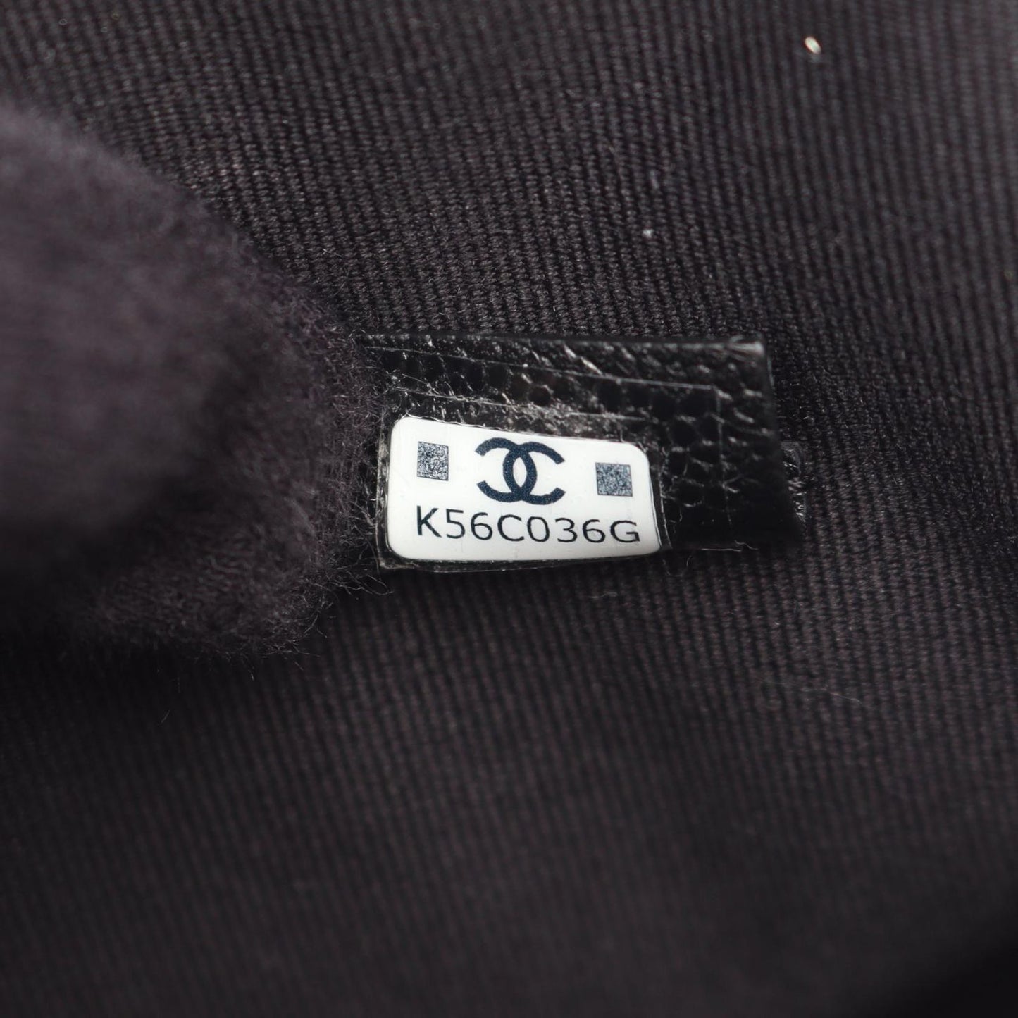 Chanel Clutch Quilted Black Caviar Leather — view 5