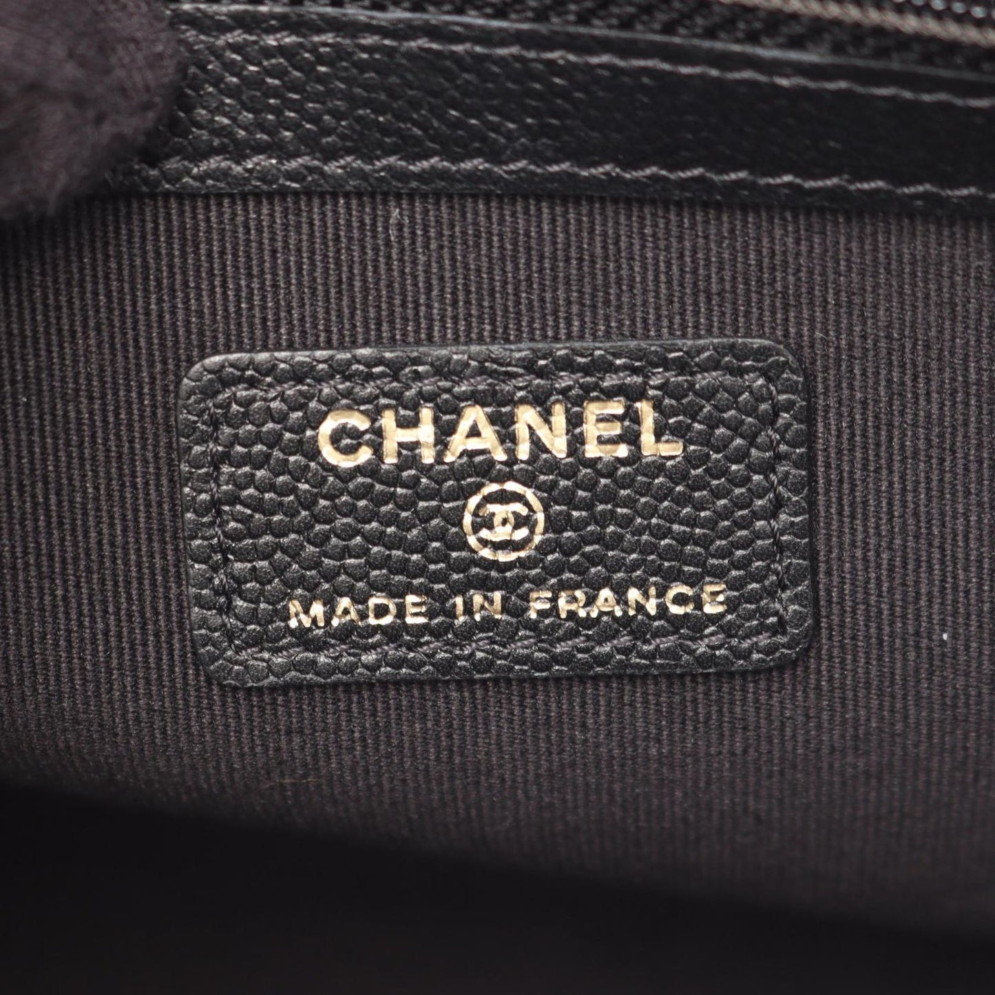 Chanel Clutch Quilted Black Caviar Leather — view 4