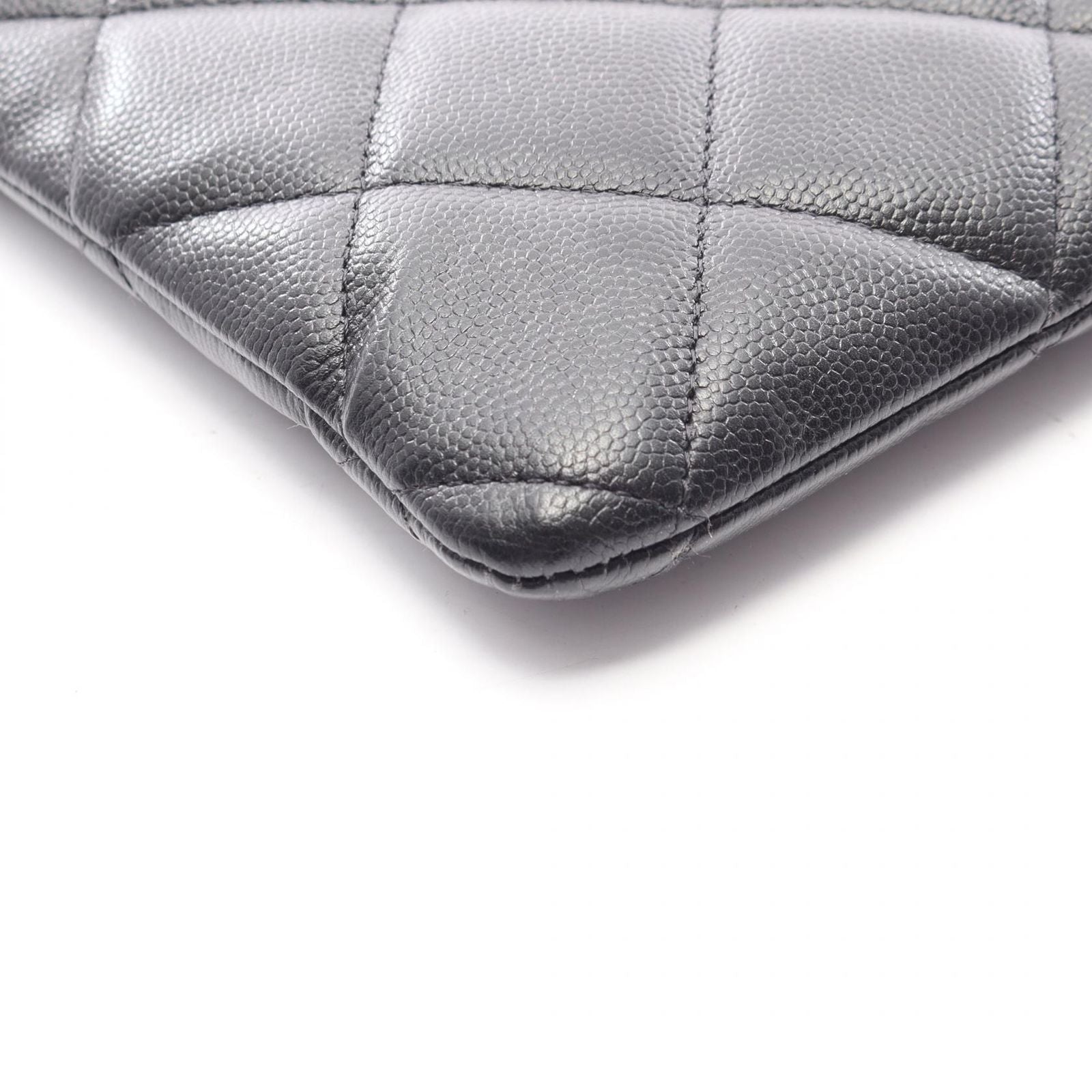 Chanel Clutch Quilted Black Caviar Leather — view 8