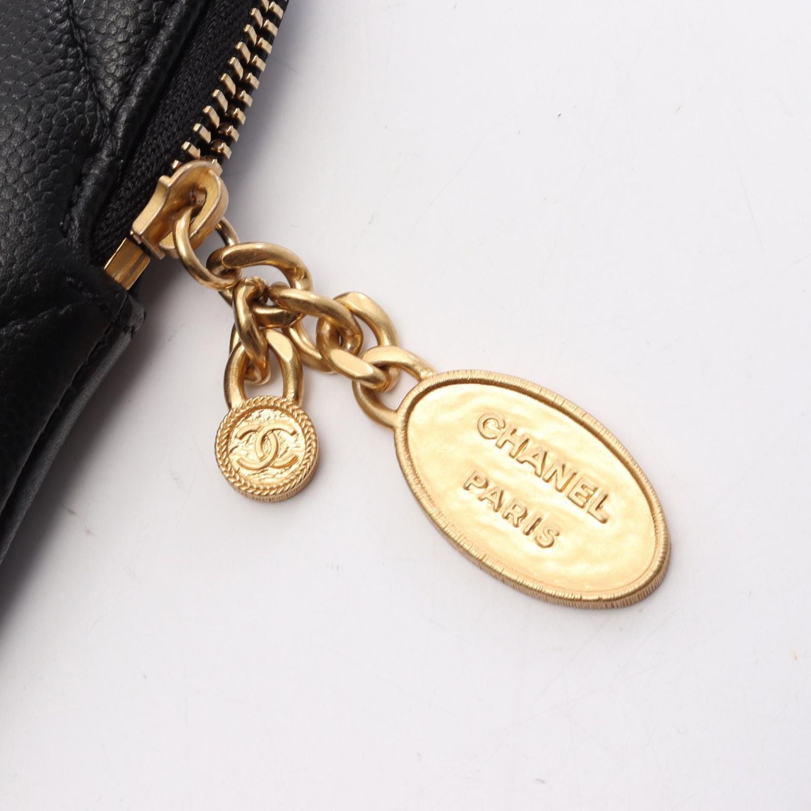 Chanel Clutch Quilted Black Caviar Leather — view 9