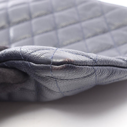 Chanel Clutch Quilted Navy Caviar Leather — view 9
