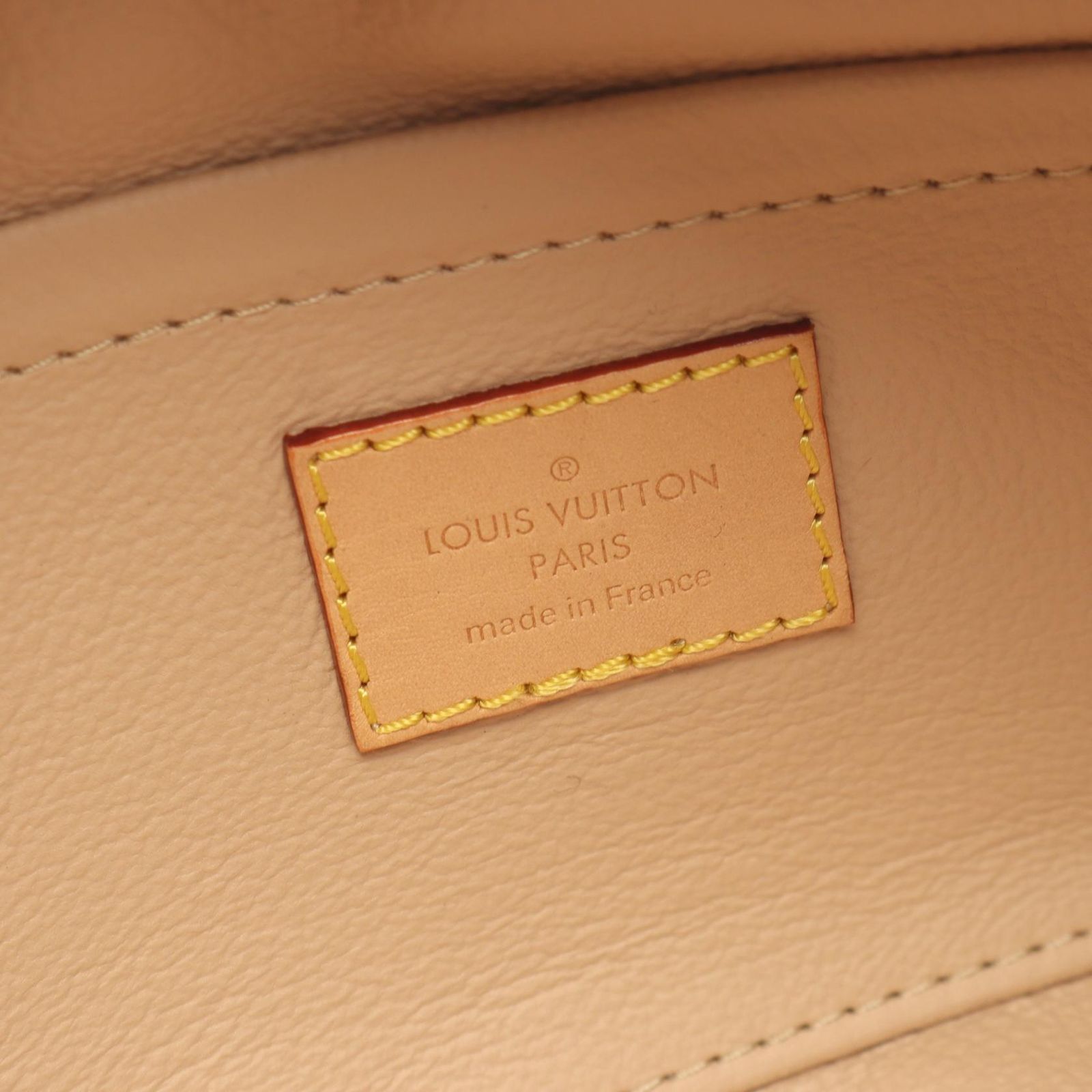 Louis Vuitton Clutch Locker Dopp Kit Canvas Leather — view 4