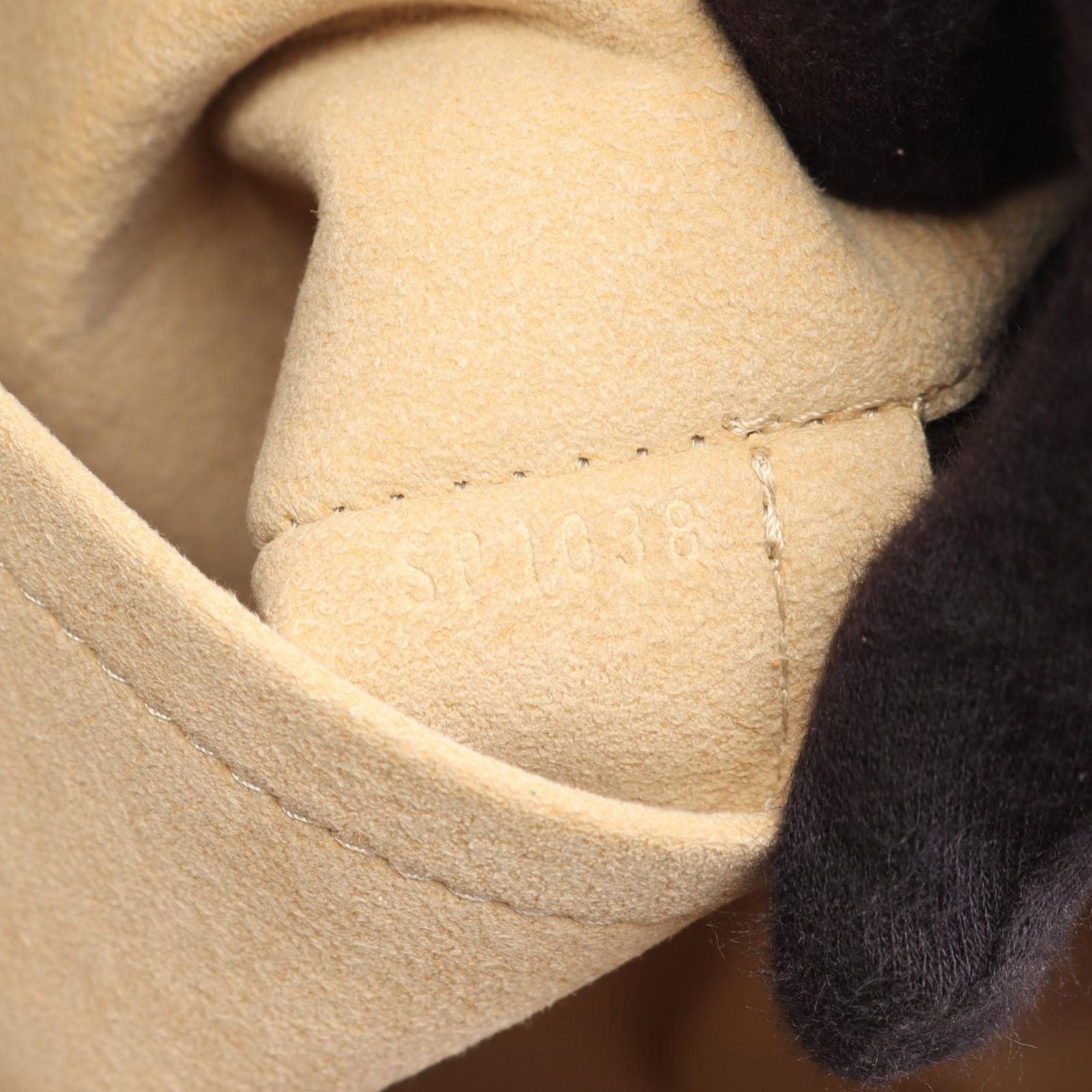 Louis Vuitton Shoulder Bag Galleria PM Canvas Leather — view 5