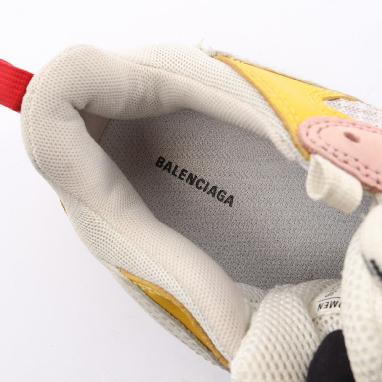 Balenciaga Sneakers Triple S Leather — view 5