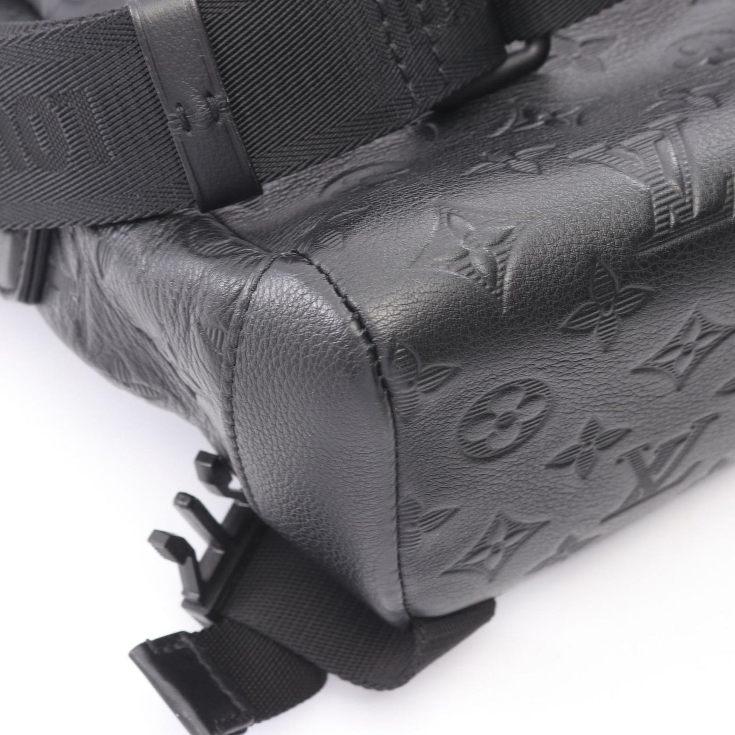Louis Vuitton Shoulder Bag Messenger Voyage PM Monogram Shadow Noir Leather — view 6