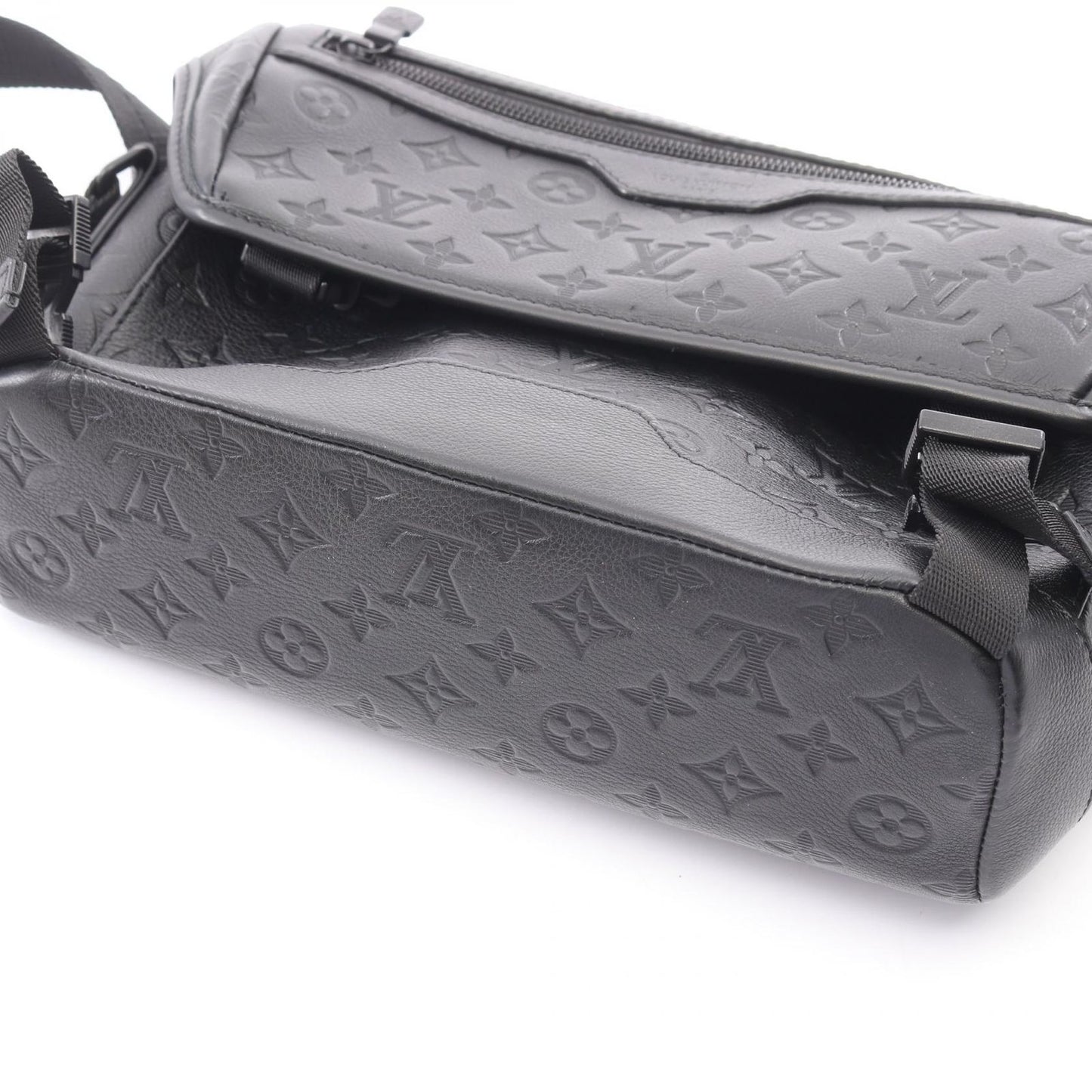 Louis Vuitton Shoulder Bag Messenger Voyage PM Monogram Shadow Noir Leather — view 5