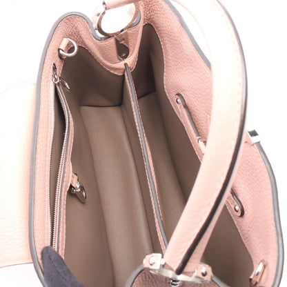Louis Vuitton Handbag Capucines MM 2-Way Magnolia Leather — view 3