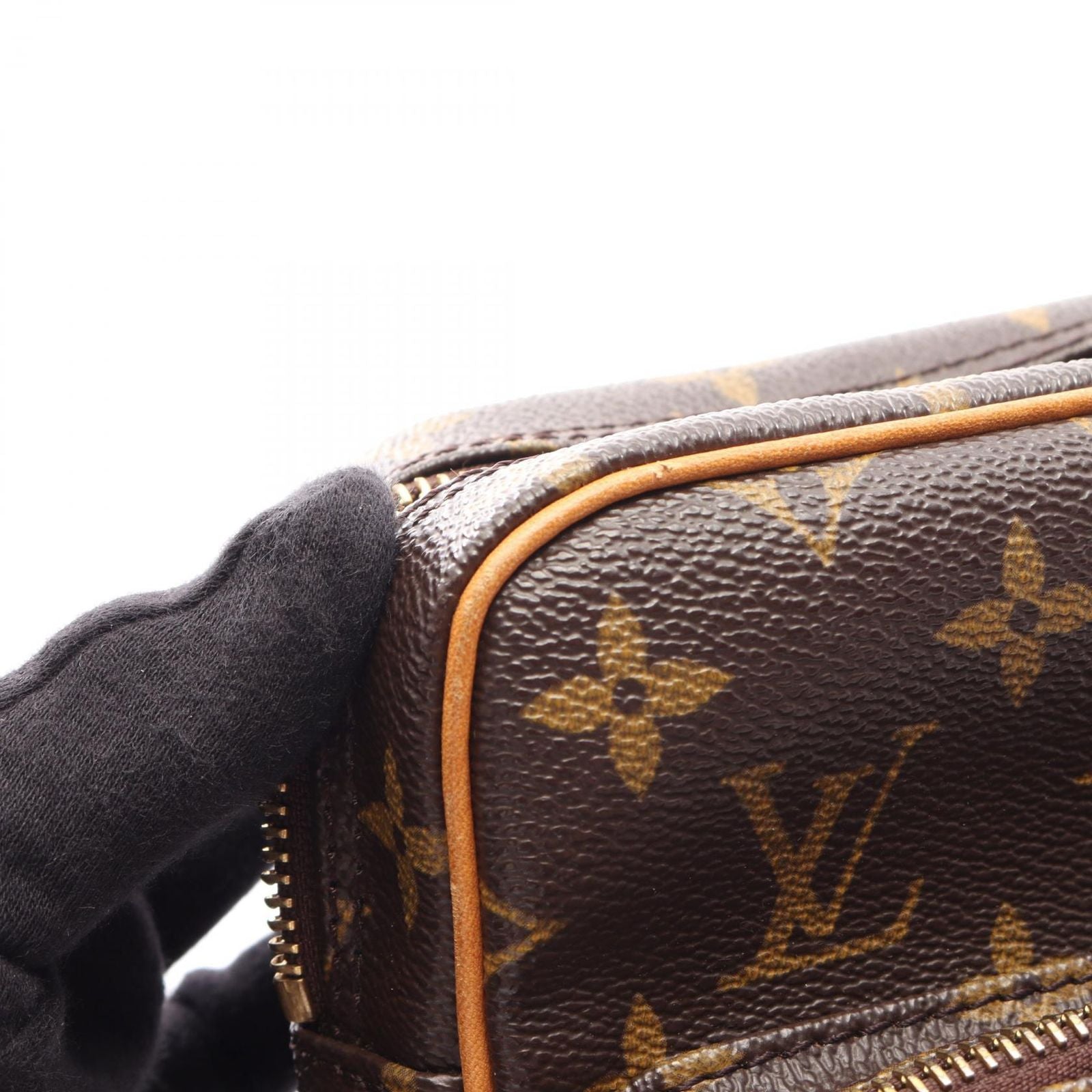 Louis Vuitton Shoulder Bag Amazon Canvas Leather — view 7