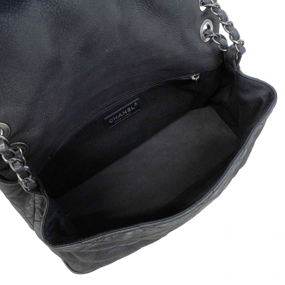 Chanel Sale Shoulder Bag Quilted Leather Black Silver — view 4