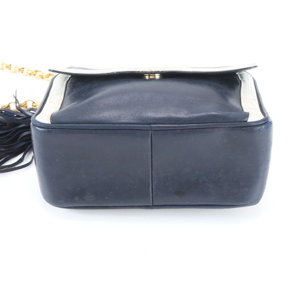 Chanel Lambskin Leather Chain Shoulder Bag Crossbody — view 6