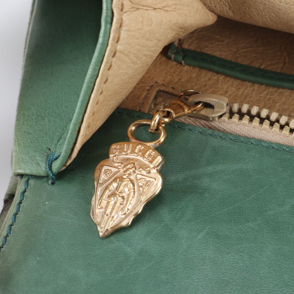 Gucci Vintage Leather Handbag Tote Gold — view 8