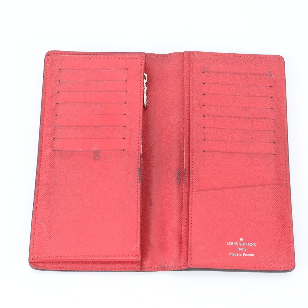 Louis Vuitton Taiga Portefeuille Brazza Leather Wallet Bifold — view 5
