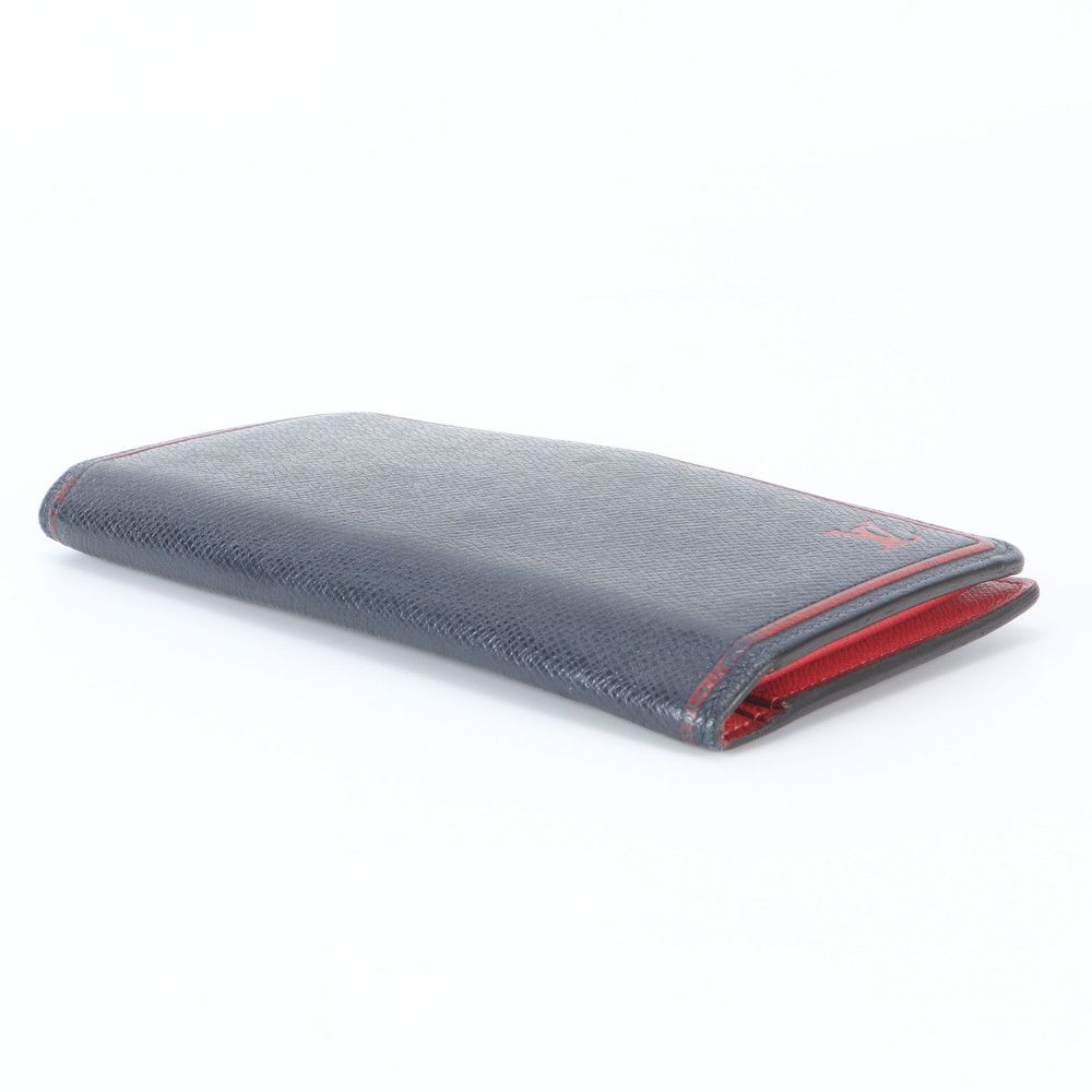 Louis Vuitton Taiga Portefeuille Brazza Leather Wallet Bifold — view 4
