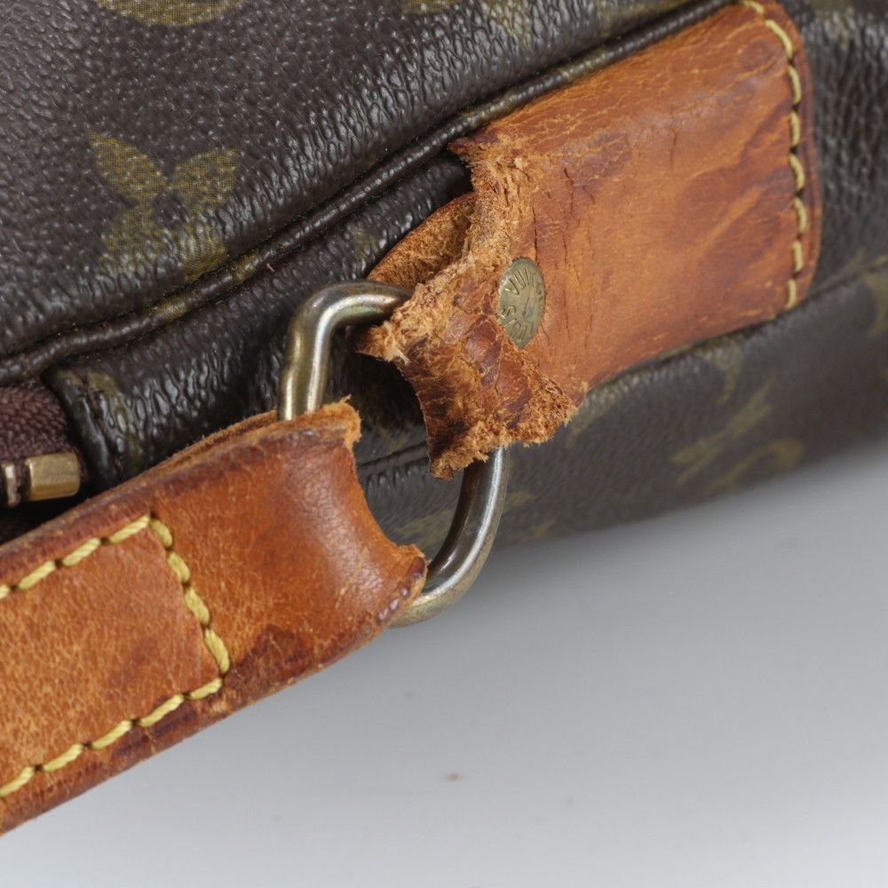 Louis Vuitton Monogram Sac Rose de Leather Shoulder Bag Messenger Business — view 9