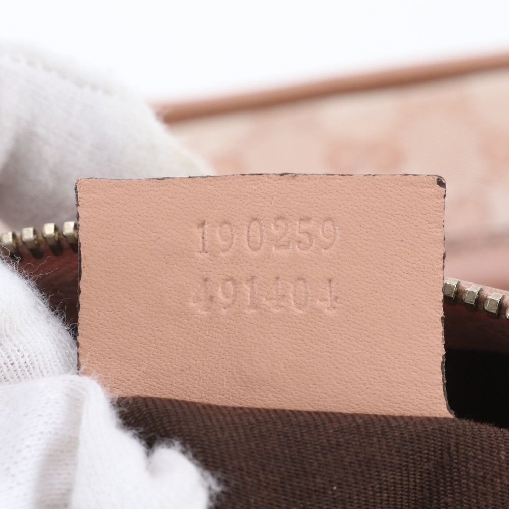 Gucci GG Supreme Leather Handbag Tote — view 9