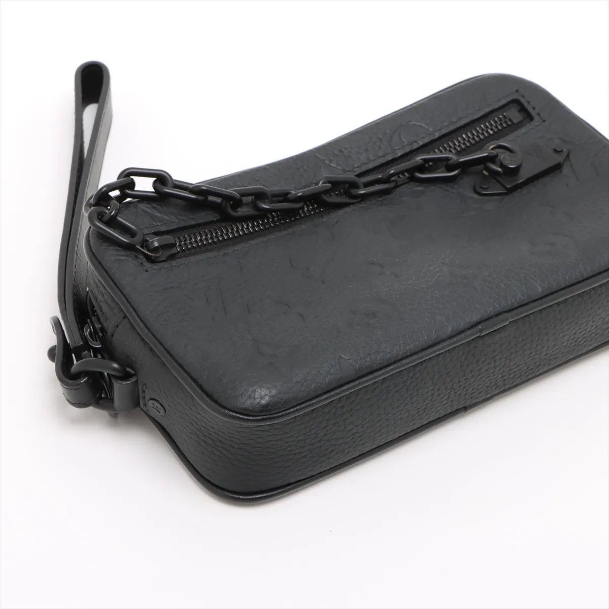 Louis Vuitton Taurillon Monogram Pochette with Volga Leather Second — view 4