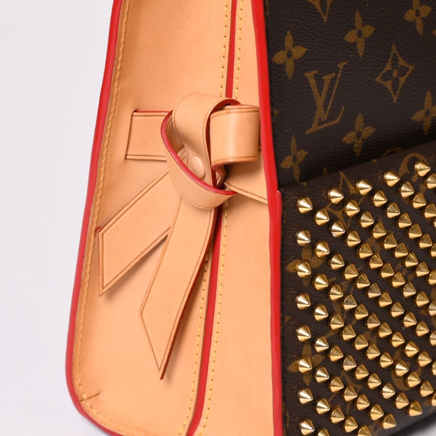Louis Vuitton Christian Louboutin Iconoclast Handbag Calf Hair Gold — view 5