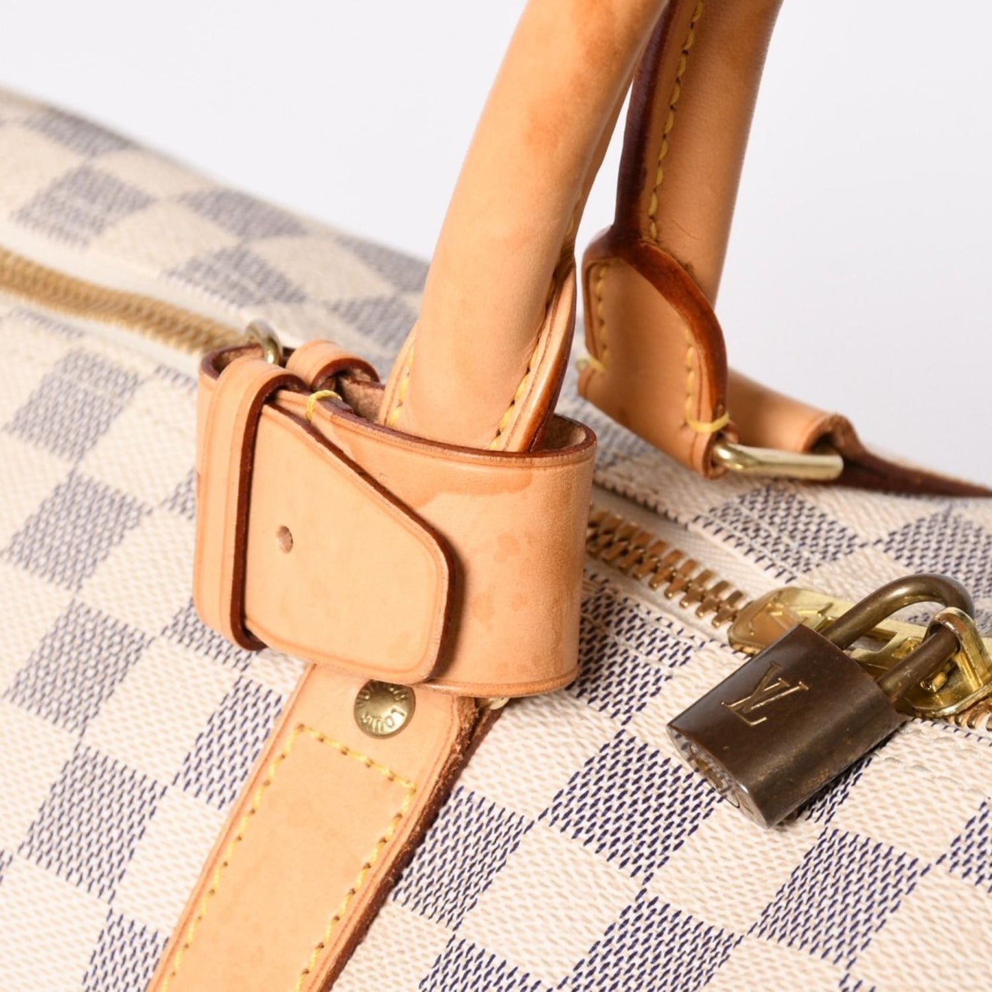 Louis Vuitton Keepall 50 Boston Bag Damier Azur Canvas Vachetta Leather White — view 7