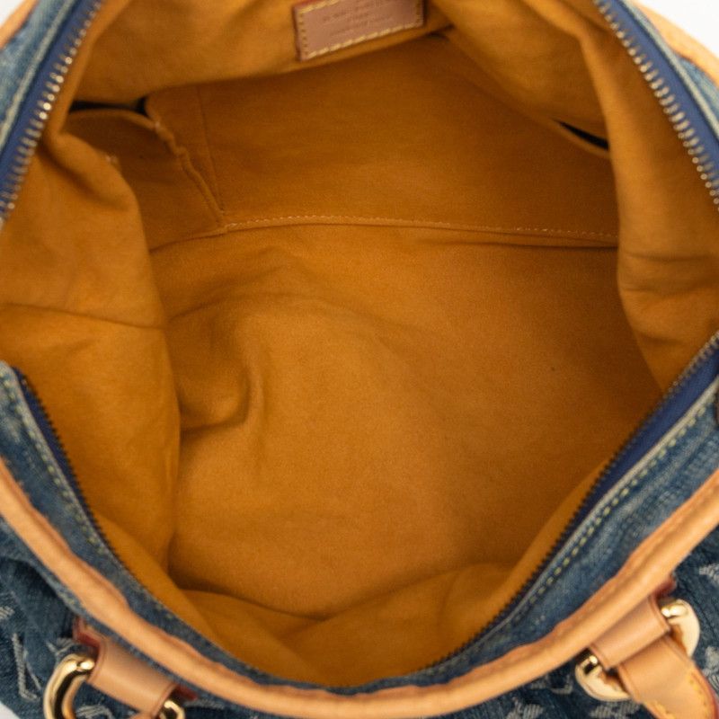 Louis Vuitton Monogram Denim Neocavy MM 2-Way Shoulder Bag Indigo Blue — view 4