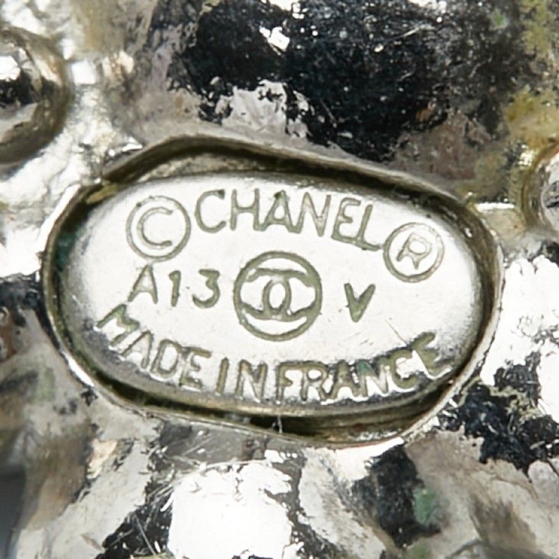 Chanel Stud Earrings Silver Metal Bijoux — view 4