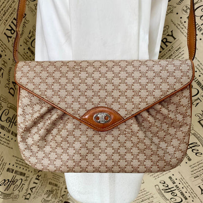 Celine Shoulder Bag Pochette White Macadam Travel