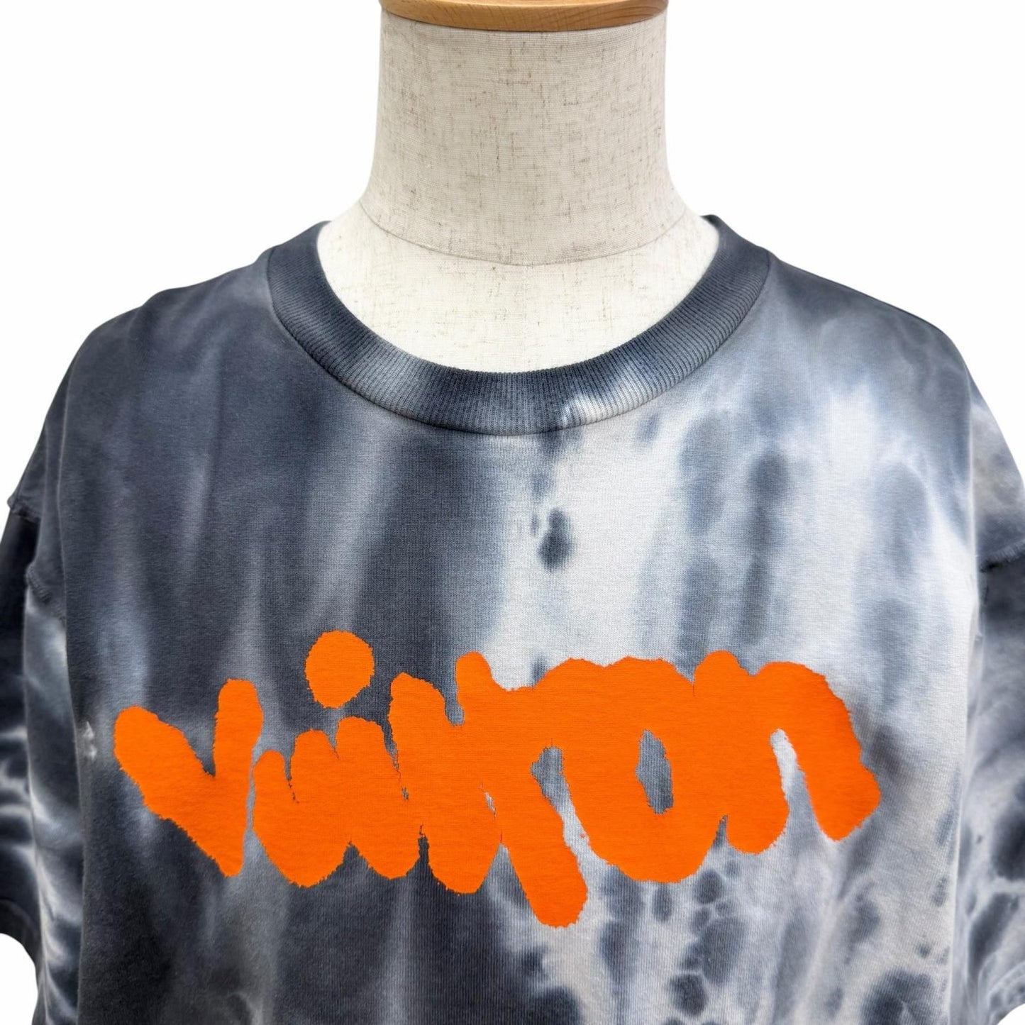 Louis Vuitton Inside Out Tie Dye Logo Print Short Sleeve T-Shirt Gray XL — view 2