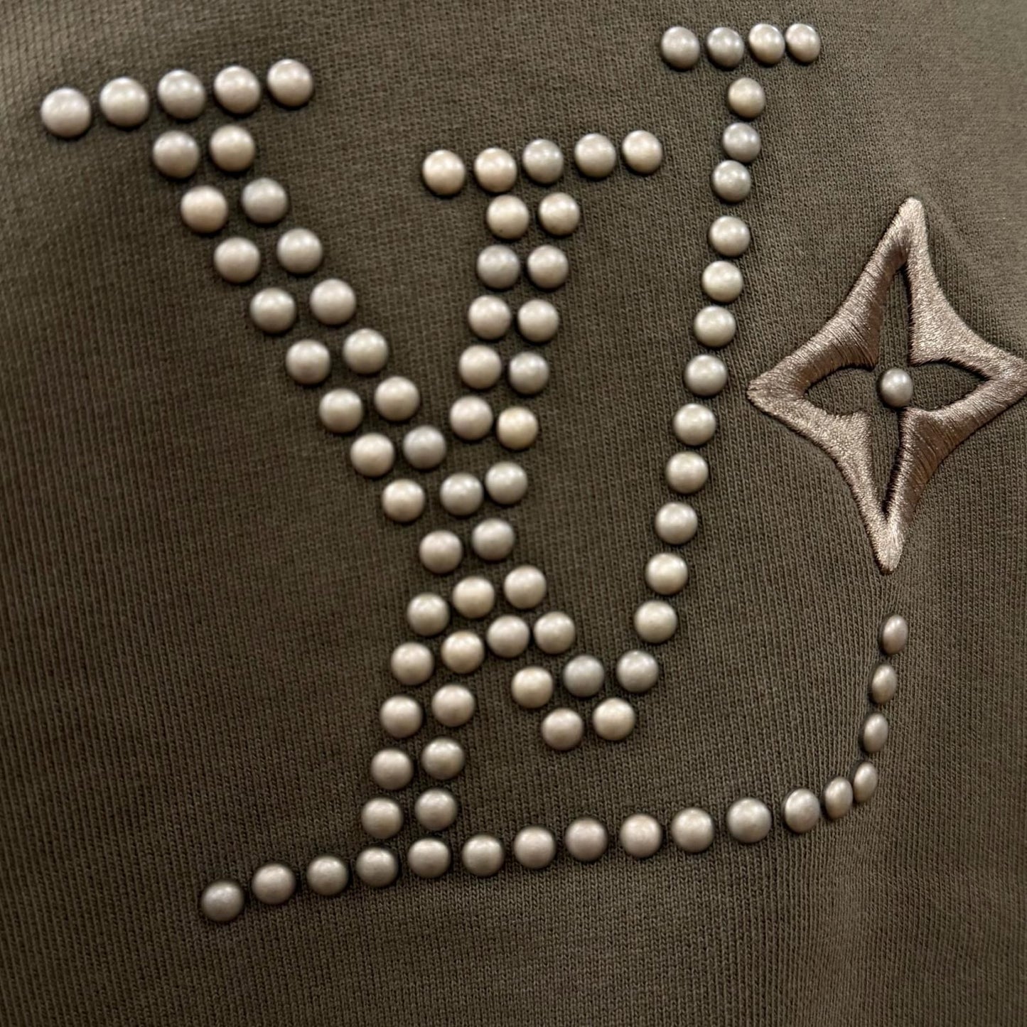 Louis Vuitton Logo Studded Embroidery Cotton Signature Pullover Sweatshirt Khaki — view 5